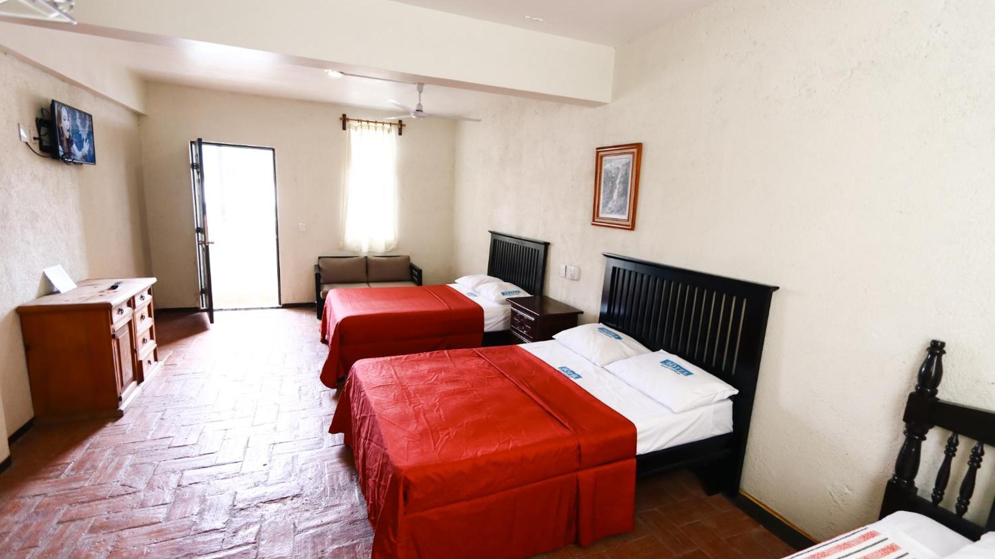 Hotel Guiva San Pablo Hacienda Blanca Buitenkant foto